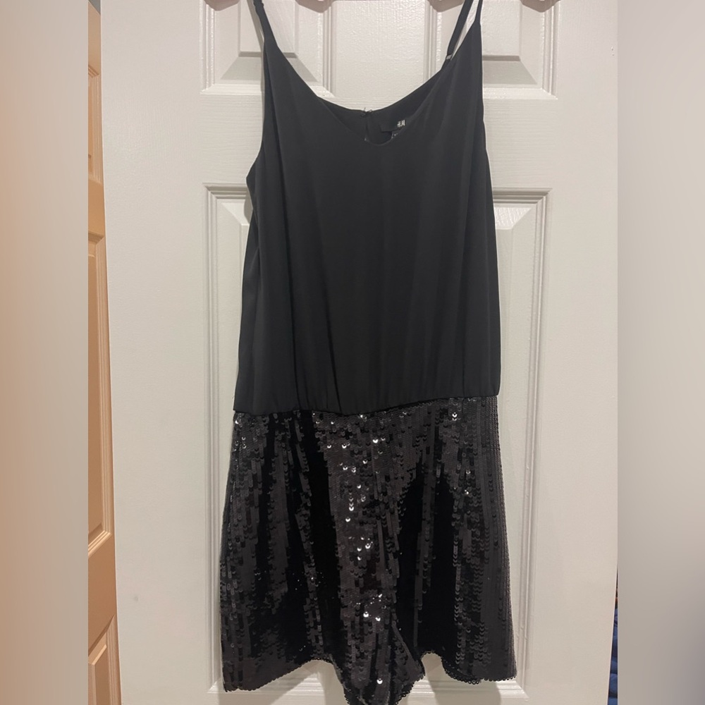 H&M Black sheer sequins set NWOT